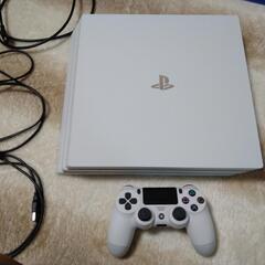 中古PS4 pro グレイシャーホワイト 1TB