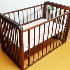 ベビーベッド(赤ちゃんゲートにも変形可)　マットレス無し　横開き...