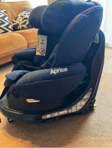 フラディア グロウ ISOFIX＊Aprica チャイルドシート