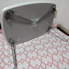 折りたたみローテーブルの画像