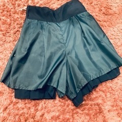 Lois CRAYON キュロットスカートの画像