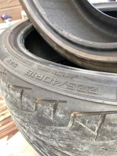 225 40R18 4本中古タイヤセット