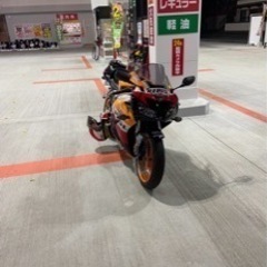 cbr1000rrsc57 2007年式　レプソルカラー