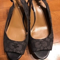 coach サンダル　パンプス　9.5 お買い得　早い者勝ち！値下げ！