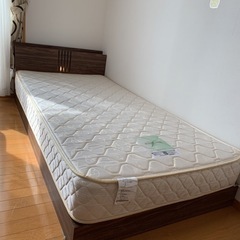 TOKYOインテリア　ベッド＋マットレス2台セットの画像