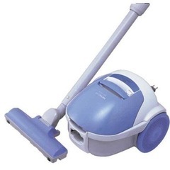 HITACHI 掃除機 CV-CD4 0円