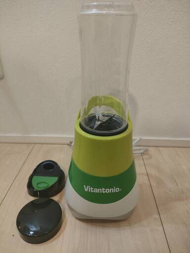 マイボトルブレンダー　キウイ　ビタントニオ　ほぼ未使用