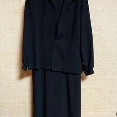 日本製　クリーニング済み　美品　ブラックフォーマル　喪服　サイズ13号