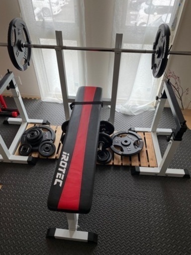 ベンチプレス(MAX100kg)