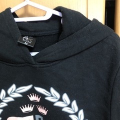 パーカー　レディース　M〜L ブラック　2枚セット　さらに半額セール‼️の画像