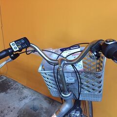 《レンタサイクル店使用　自転車整備士整備済み！》NO１１２ 中古車　26インチ　Panasonic　電動アシスト車　シルバー　バッテリー新品8.9hの画像