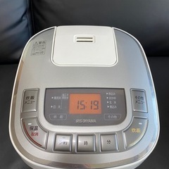 アイリスオーヤマ炊飯器　