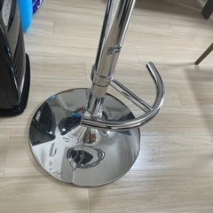 カウンターチェアの画像