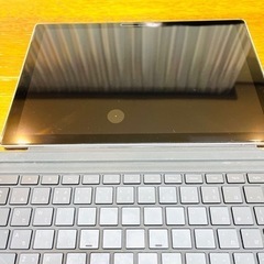 美品)SurfacePro6[256G /8G /Core i7/シルバー]