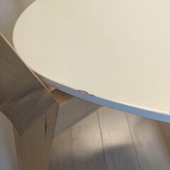 「IKEA」ダイニングセット（拡張可能なテーブルと椅子4脚）の画像