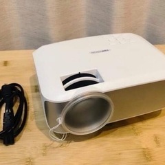 プロジェクター