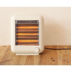 無料！プラスマイナスゼロ　電気ストーブ