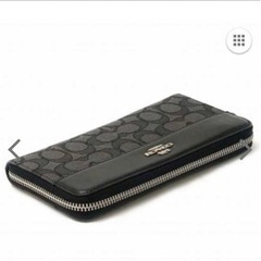 coachの黒の長財布です。