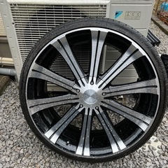 22インチ　アルミホイール　美品　山あり