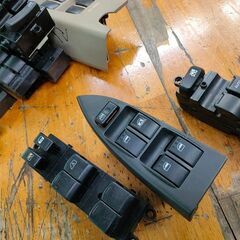 パワーウインドウスイッチ　中古品　各種