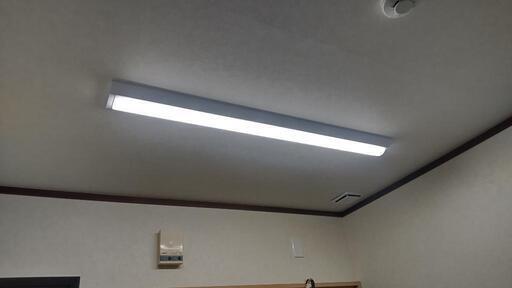 ★LED ベースライト　40w形　パナソニック