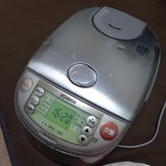 ZOJIRUSHI　象印　炊飯器