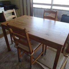 IKEA ダイニングセット　テーブル+椅子3脚　キッチンキャビネット+オーブントースター　全てまとめての画像