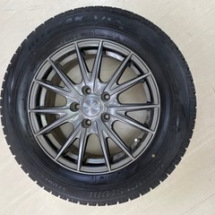 冬タイヤ 4本　ブリザックVRX 215/60R16  16インチ　