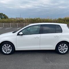 フォルクスワーゲン　ゴルフ　TSI　コンフォートライン　プレミアムエディション　低走行車の画像