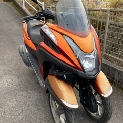 トリシティ125
