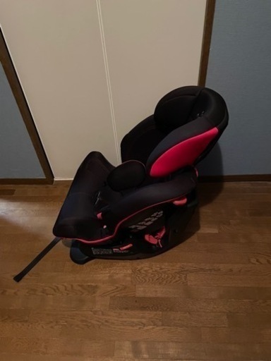 ailebebe チャイルドシート