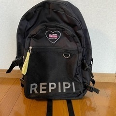レピピアルマリオ　ナイロンリュック