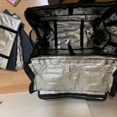 ウーバーイーツ、配達バック美品の画像