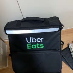 ウーバーイーツ、配達バック美品