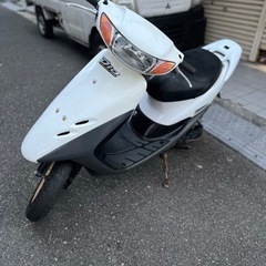 ライブディオzx仕様　白色　外装綺麗