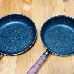 【至急の募集！！】フライパン　玉子焼き器　圧力鍋　5点セットの画像