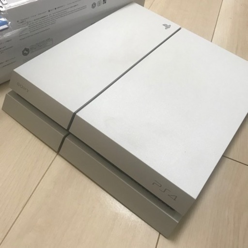 【ソフト付き】PS4 本体 CUH-1200 グレイシャーホワイト