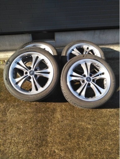 17インチ　タイヤ&アルミホイールセット
