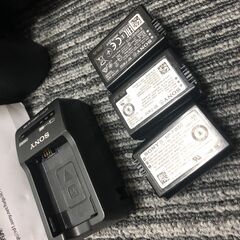 【SONY α7Ⅱ】ILCE-7M2 三脚/予備バッテリー/ カメラバッグのセットの画像