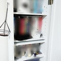 【お取引中】全身鏡付きの棚お譲りしますの画像