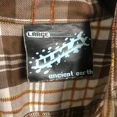 anciant earth シャツの画像