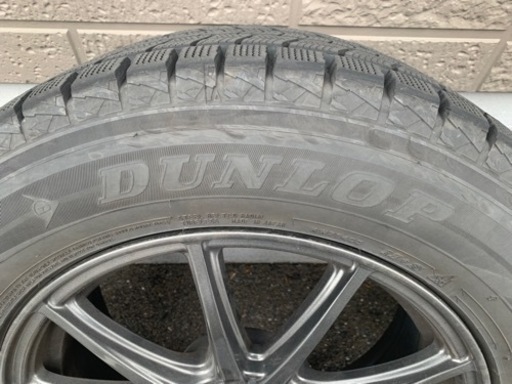 スタッドレスタイヤ4本セット　225/65R17