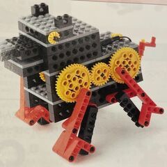 ヒューマンアカデミー　ロボット教室教材  設計図で多くのロボット組めて遊べます　モーターも順調の画像