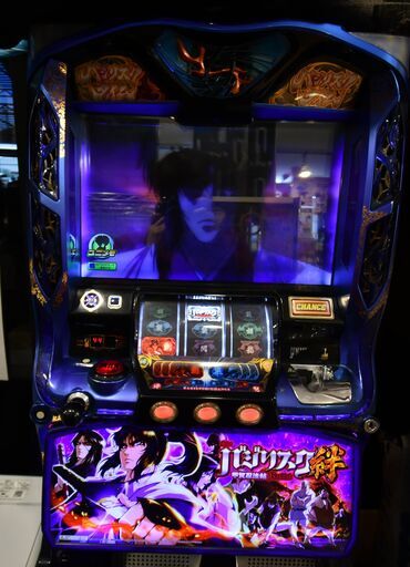 スロット実機　バジリスク絆　パチスロ