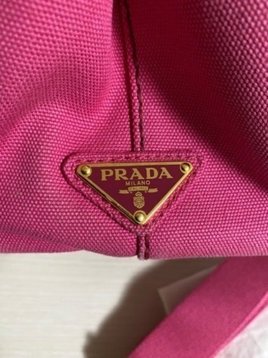 PRADA カナパ