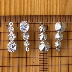 【新品】 3連スワロフスキーダイヤモンド Sea Horse Brand　12個の画像