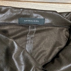 スパイラルガール　レザー風ジャケットの画像