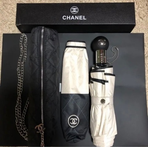 CHANEL折りたたみ傘