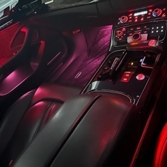 成約済み　アウディA8  3.0  の画像