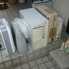 残置 不要な小型家電～中大回収　廃棄明朗会計　電話で見積もり - 不用品処分